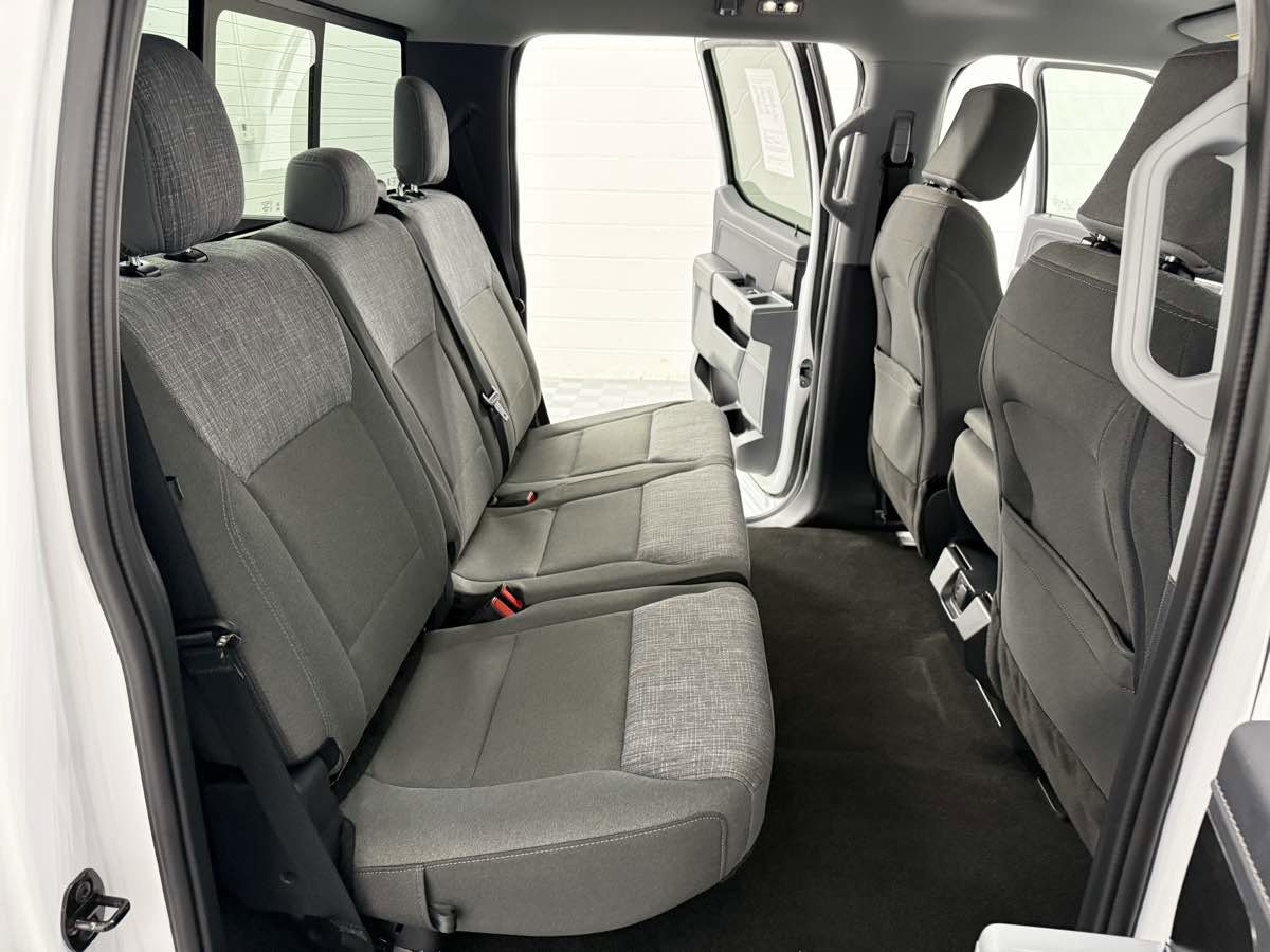 Used 2022 Ford F150 XLT w/ Equipment Group 302A High image 13