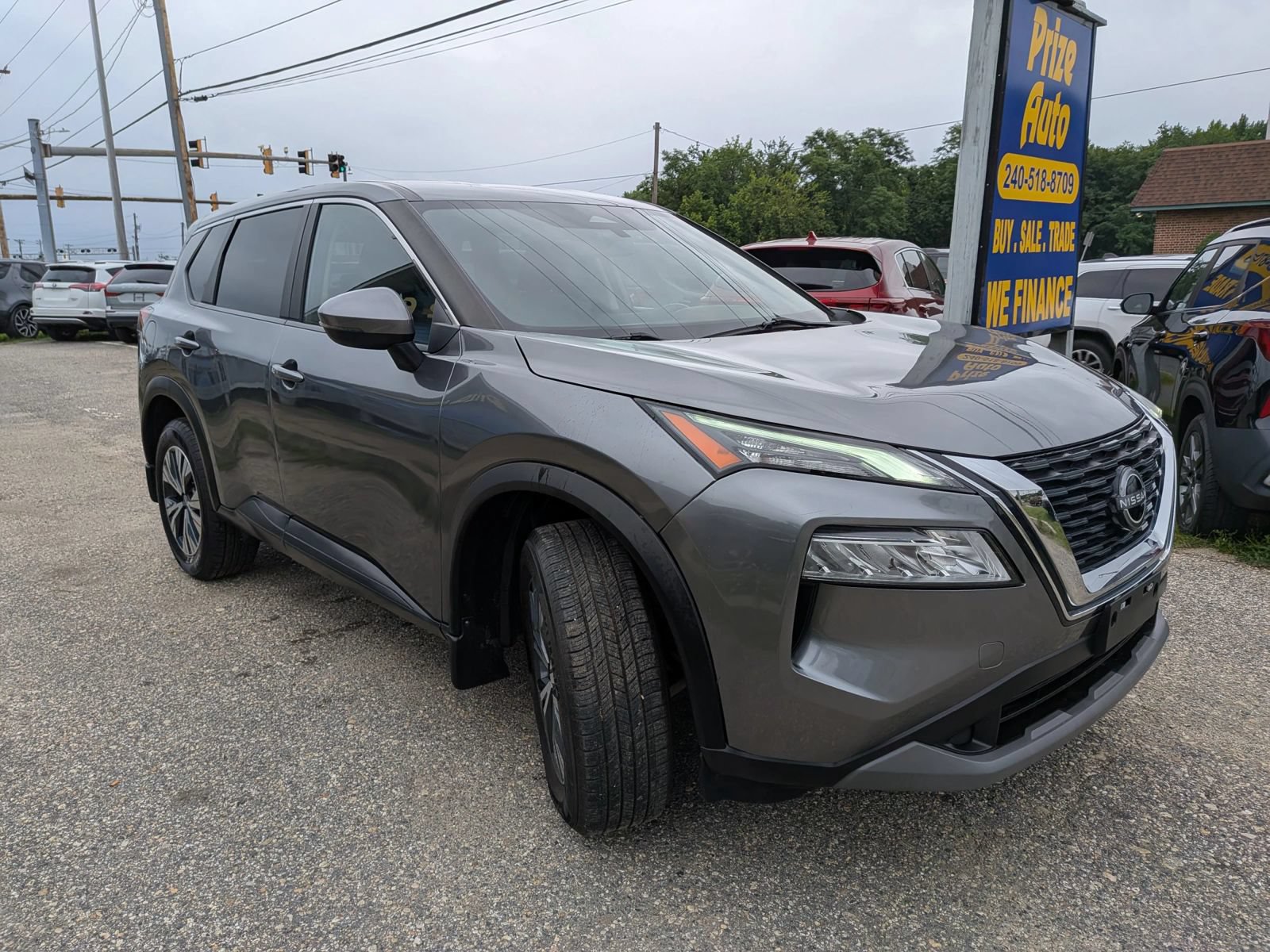 Used 2023 Nissan Rogue SV AWD/4WD image 8