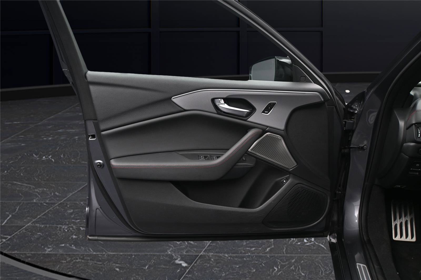 Certified 2023 Acura TLX SH-AWD w/ A-SPEC Pkg image 7