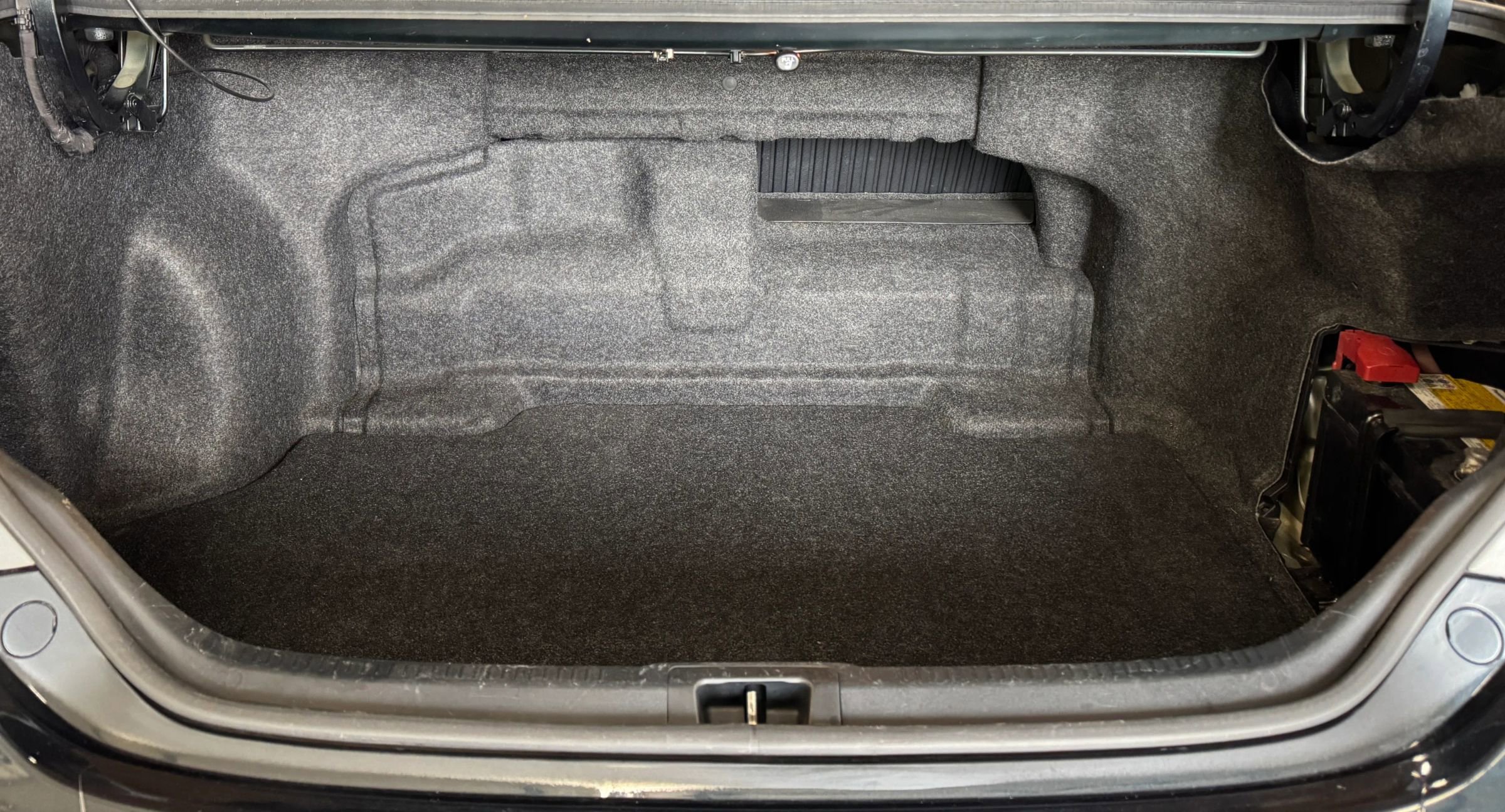 Used 2013 Toyota Camry XLE image 12