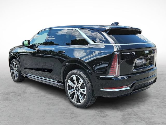 Certified 2025 Cadillac Escalade IQ Luxury 2 w/ LPO, Premium Carpet Package AWD/4WD image 6