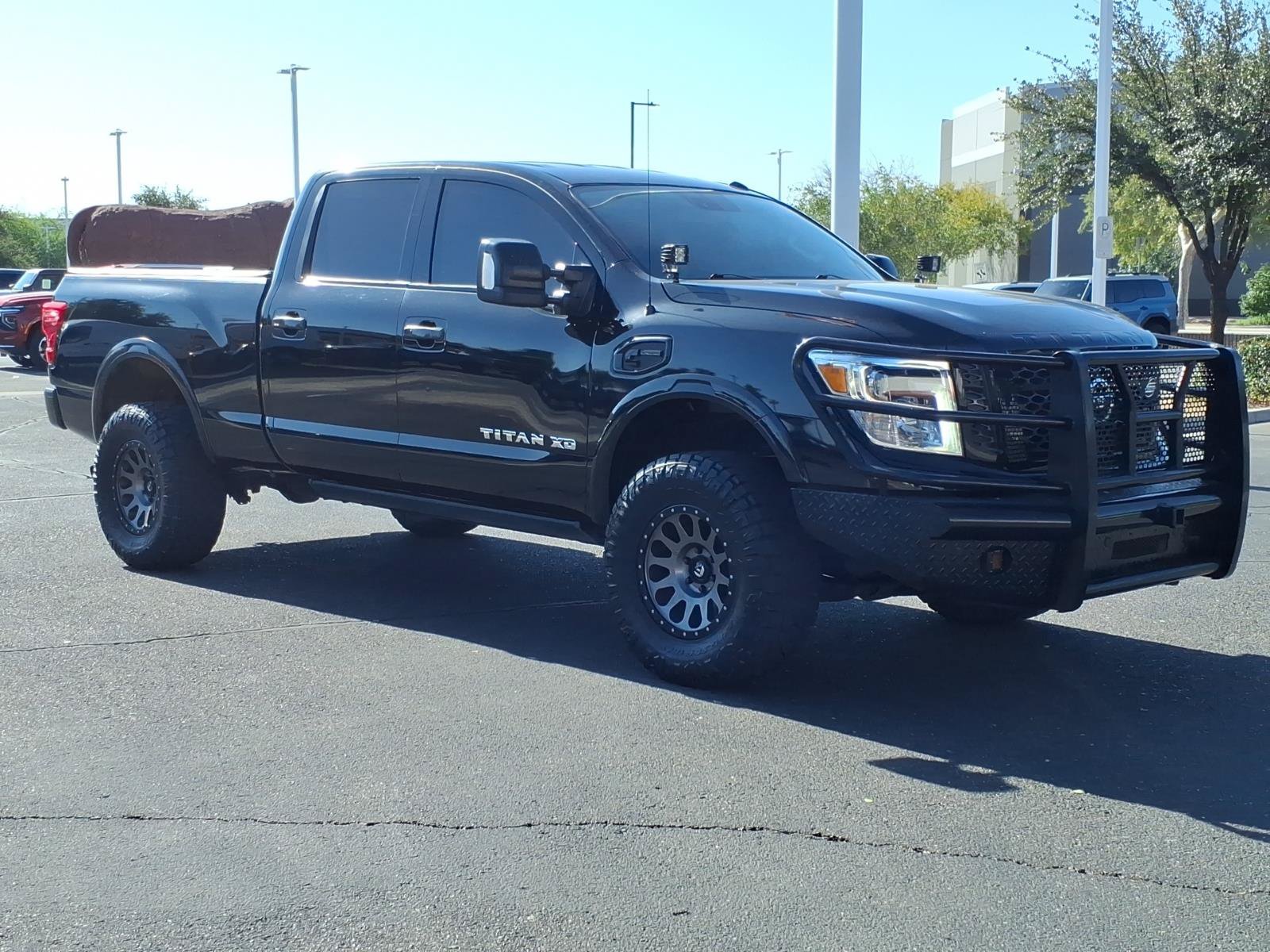 Used 2017 Nissan Titan Platinum Reserve AWD/4WD image 7