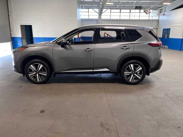 Used 2023 Nissan Rogue SL image 6