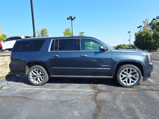 Used 2019 GMC Yukon XL Denali AWD/4WD image 2