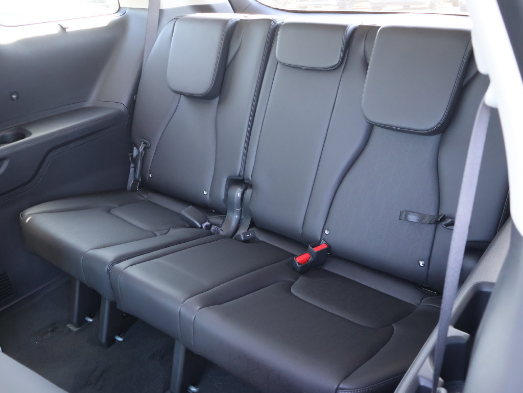 New 2027 Kia Carnival SX FWD image 16