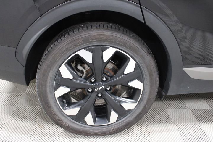Used 2023 Kia Sportage X-Line w/ X-Line Premium Package AWD/4WD image 44