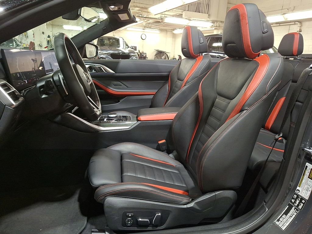 Used 2025 BMW 440i xDrive Convertible image 11