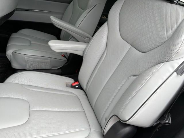 Used 2025 Hyundai Palisade SEL AWD/4WD image 10
