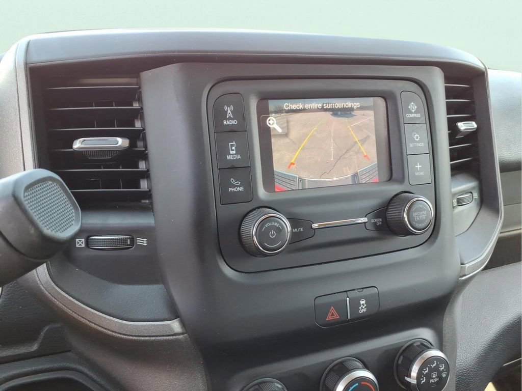 Used 2020 RAM 2500 Tradesman w/ Chrome Appearance Group image 25