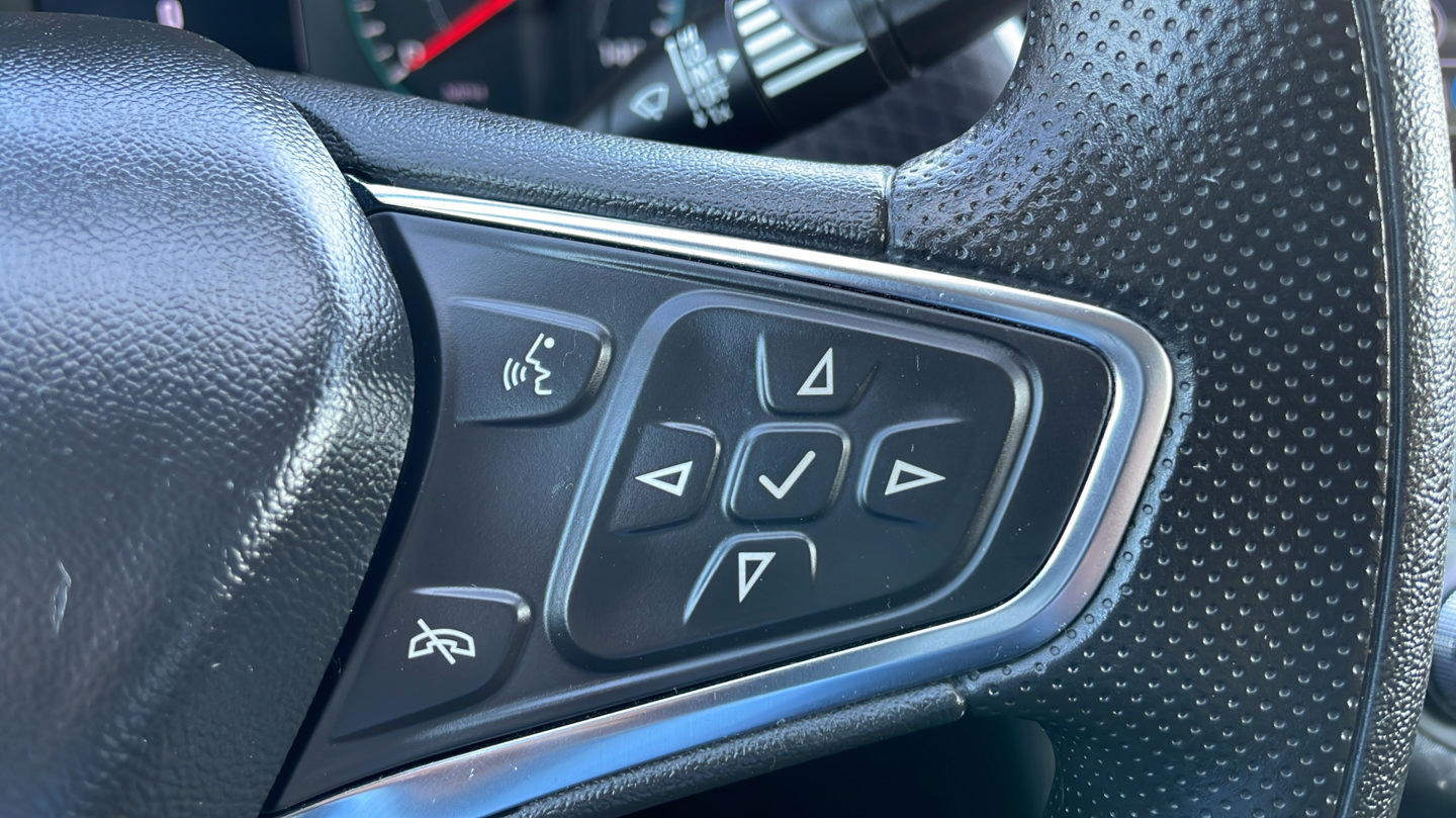Used 2024 Chevrolet Malibu LT FWD image 25