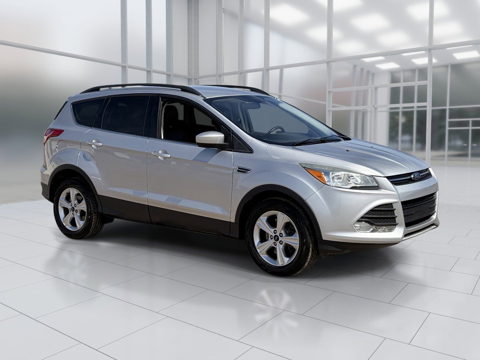 Used 2015 Ford Escape SE w/ Equipment Group 201A AWD/4WD image 8