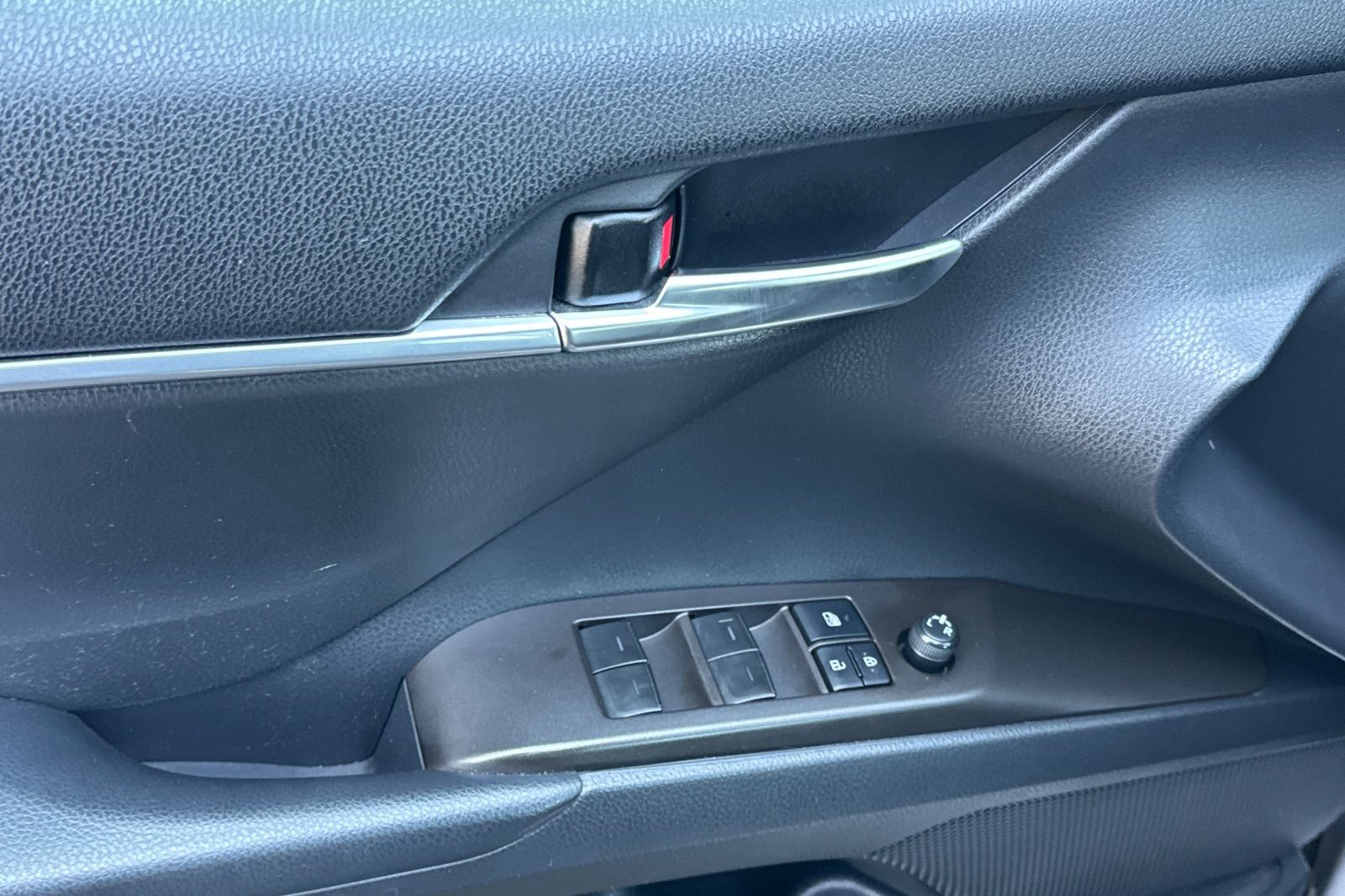 Certified 2022 Toyota Camry SE FWD image 14