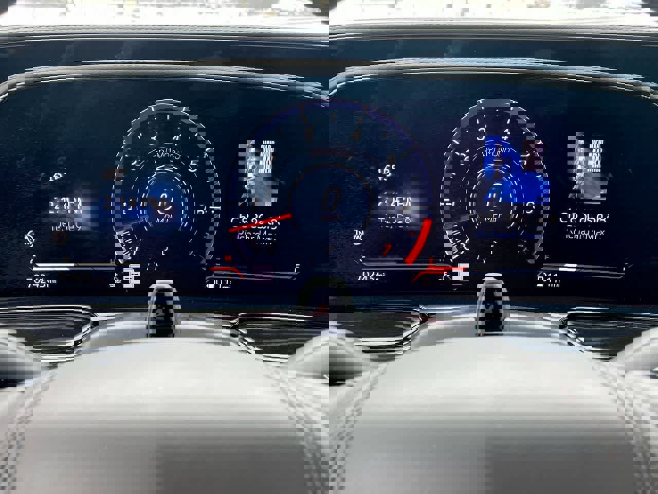 Used 2023 Cadillac Escalade V w/ LPO, ONYX Package image 34