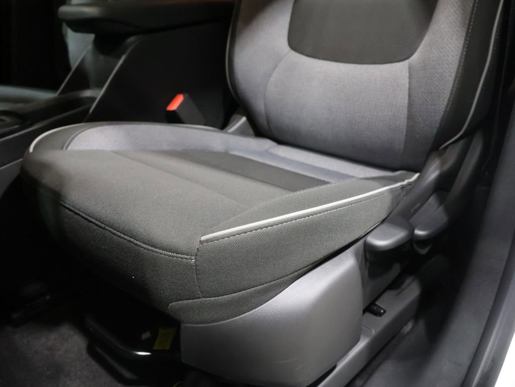 Used 2025 Chevrolet TrailBlazer LT image 12