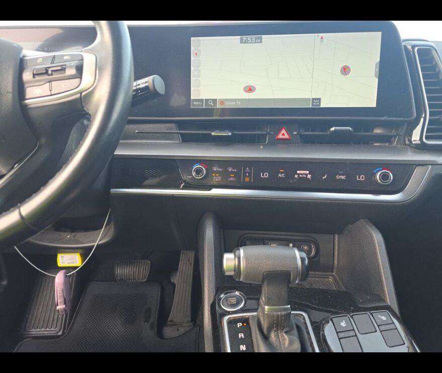 Used 2024 Kia Sportage EX FWD image 5