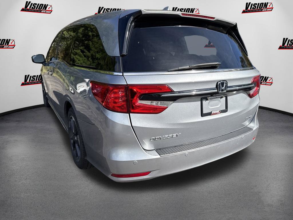 Used 2024 Honda Odyssey Elite image 7