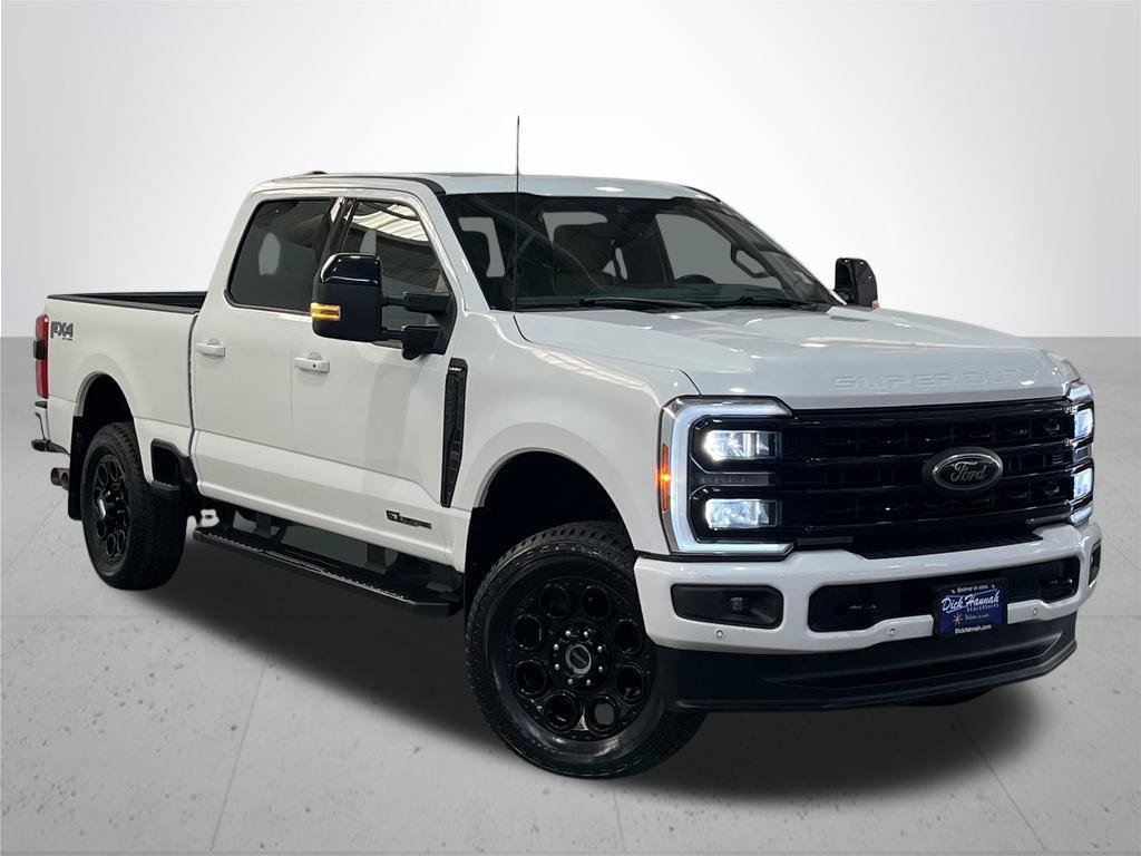 Used 2023 Ford F350 Lariat w/ Lariat Ultimate Package AWD/4WD image 7