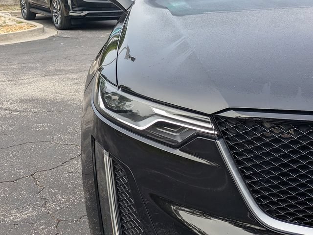 Certified 2025 Cadillac XT6 Sport AWD/4WD image 9