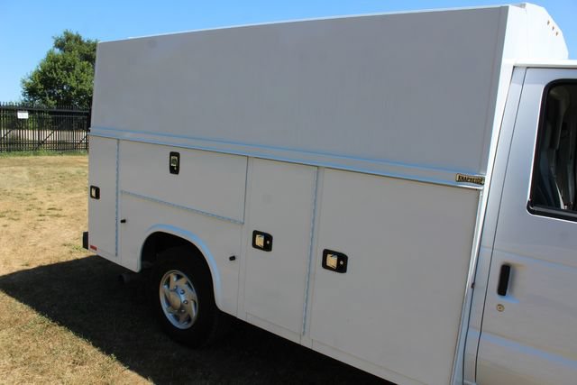 Used 2026 Ford E-350 and Econoline 350 Super Duty w/ Power Equipment Group RWD image 8