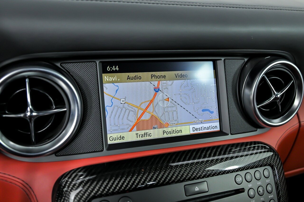 Used 2012 Mercedes-Benz SLS AMG Coupe image 30