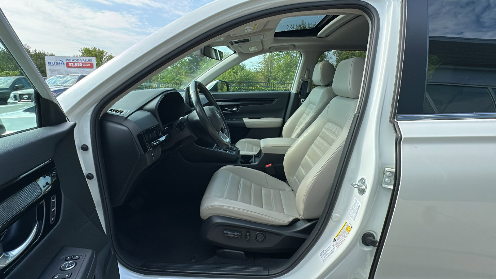 Used 2023 Honda CR-V EX-L image 11