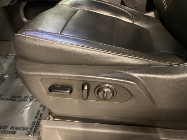 Used 2020 Chevrolet Silverado 3500 LTZ w/ LTZ Premium Package image 30