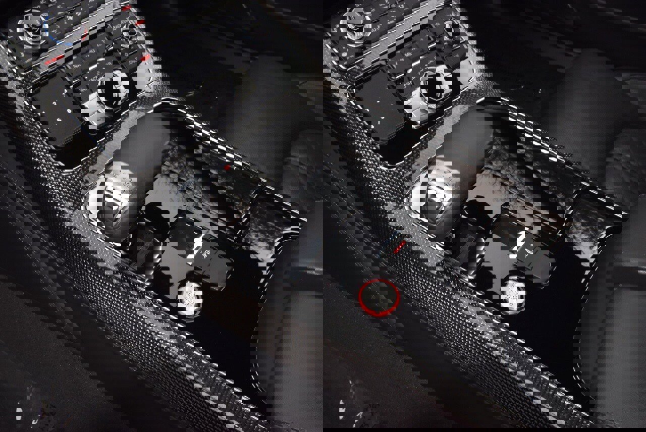 Used 2014 Audi S8 w/ Cold Weather Package image 30