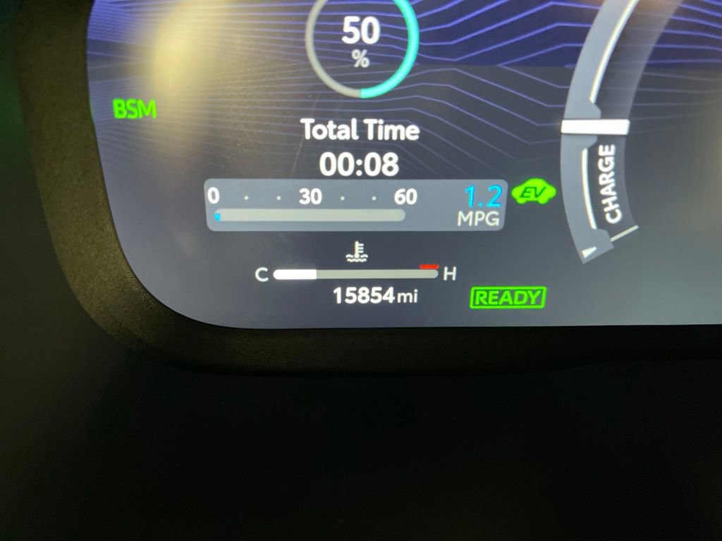 Used 2024 Toyota RAV4 XSE w/ Advanced Technology Package image 19