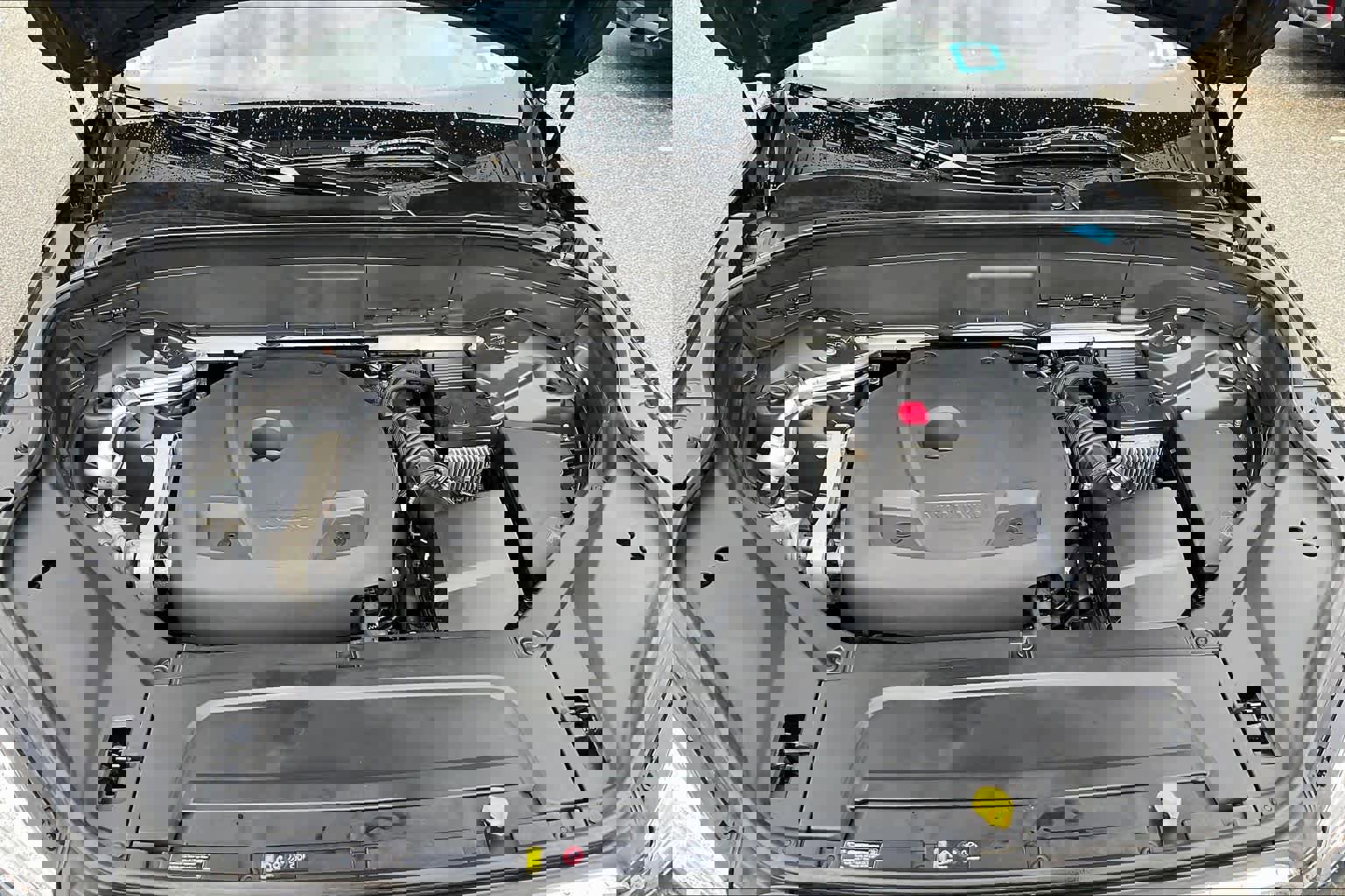 Used 2022 Volvo XC90 T6 Momentum w/ Advanced Package AWD/4WD image 29