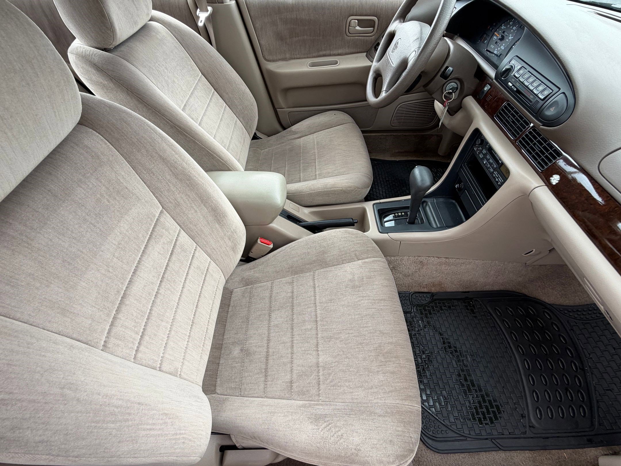 Used 1995 Nissan Altima SE image 33