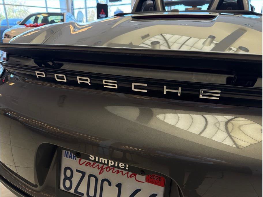 Used 2017 Porsche 718 Boxster S RWD image 31