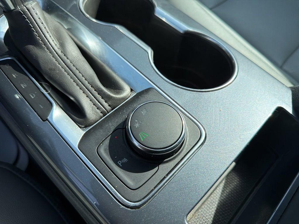 Used 2019 Chevrolet Blazer LT w/ Sun and Wheels Package image 32