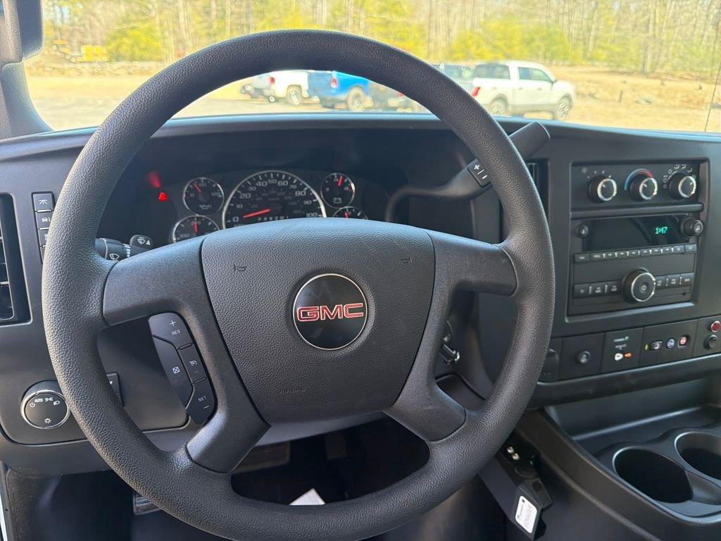 New 2026 GMC Savana 3500 w/ Power Convenience Package RWD image 17