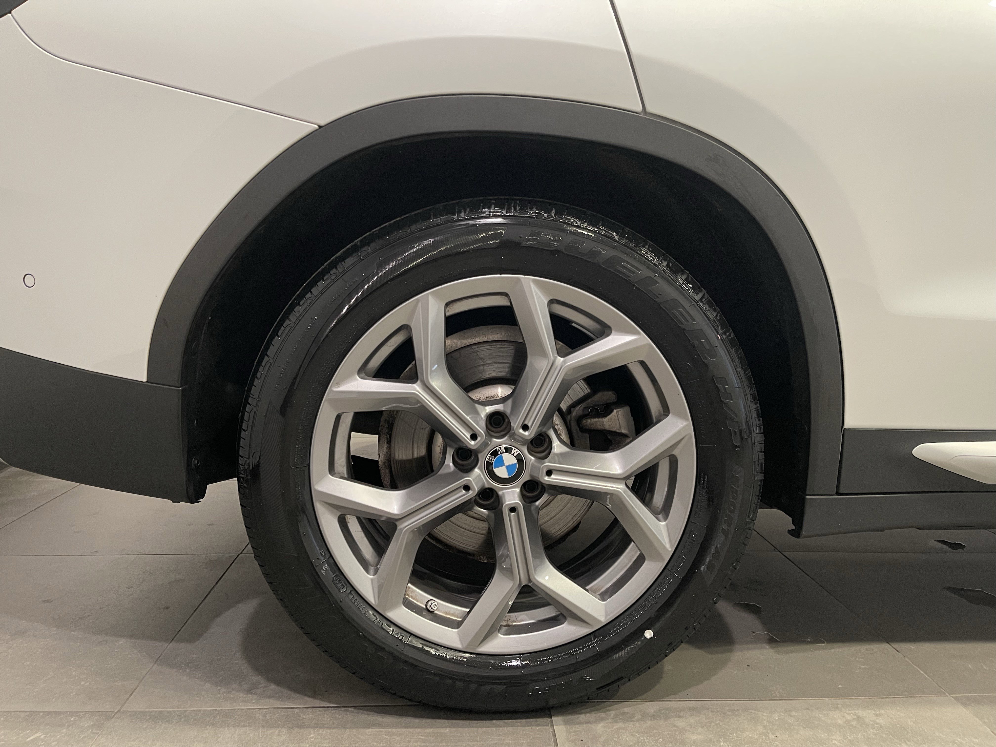 Certified 2023 BMW X3 xDrive30i w/ Parking Assistance Package image 9