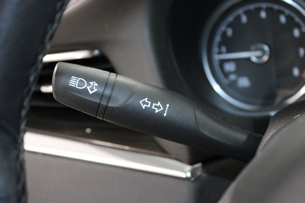 Used 2019 Buick Enclave Essence FWD image 24