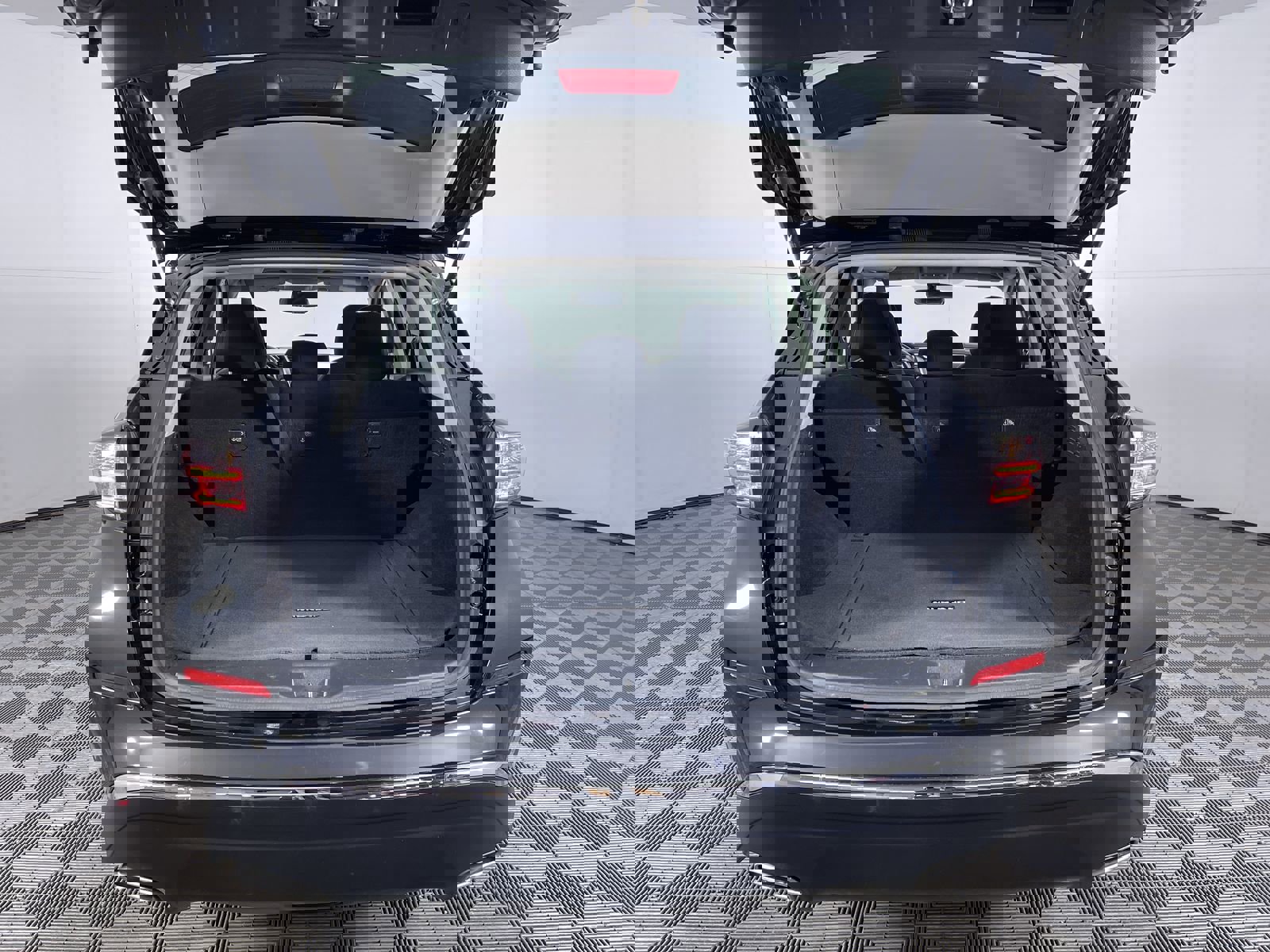 Used 2018 Nissan Murano SV image 24