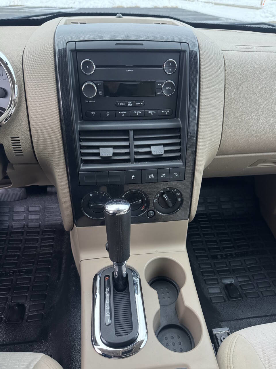 Used 2008 Ford Explorer Sport Trac XLT image 35