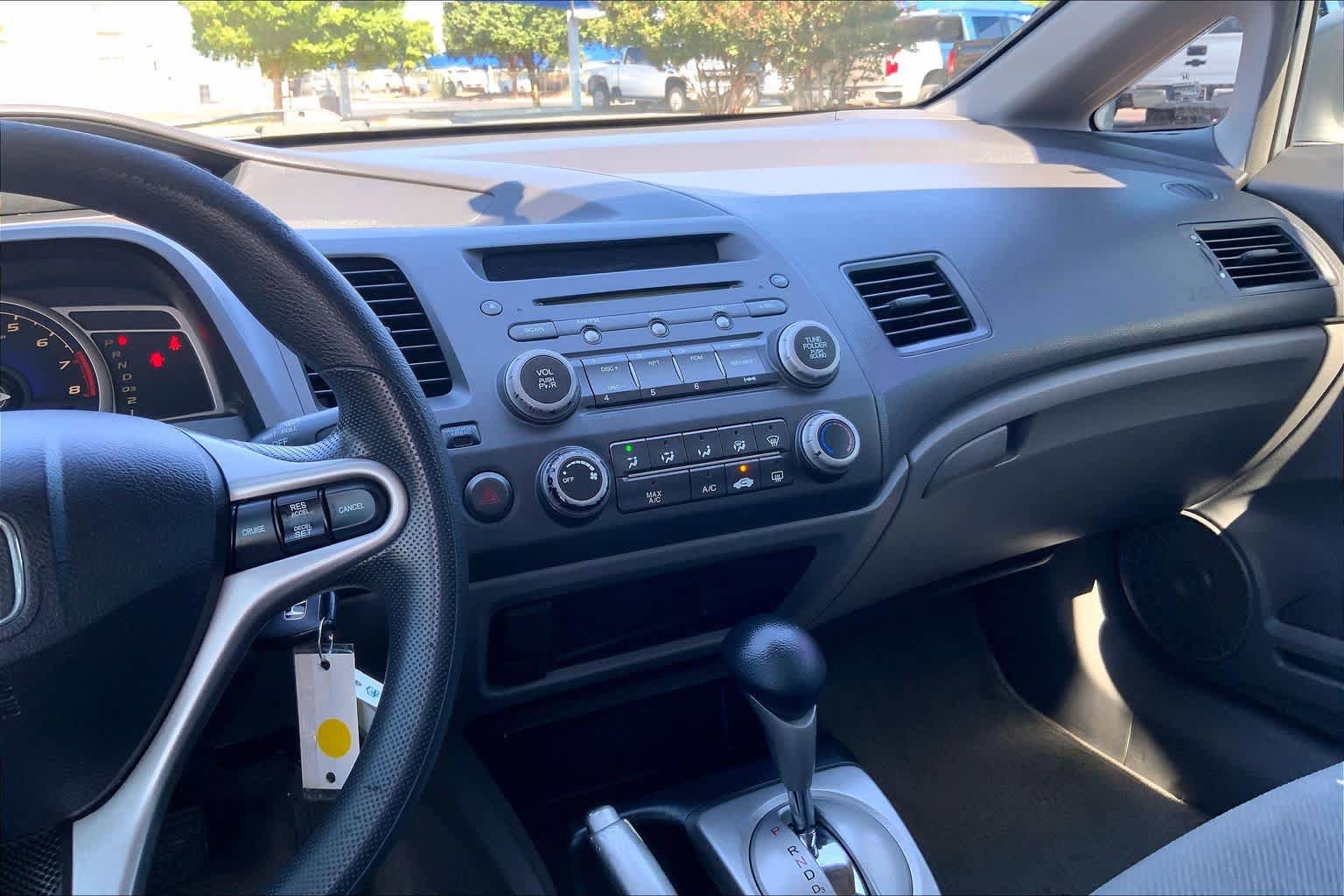 Used 2010 Honda Civic LX image 6