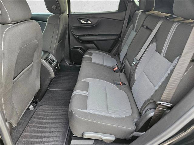 Used 2025 Chevrolet Blazer LT AWD/4WD image 18