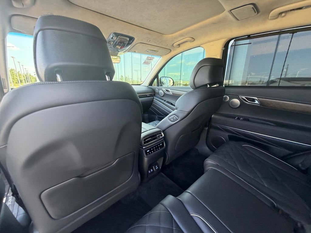 Used 2025 Genesis GV80 3.5T Prestige AWD/4WD image 19