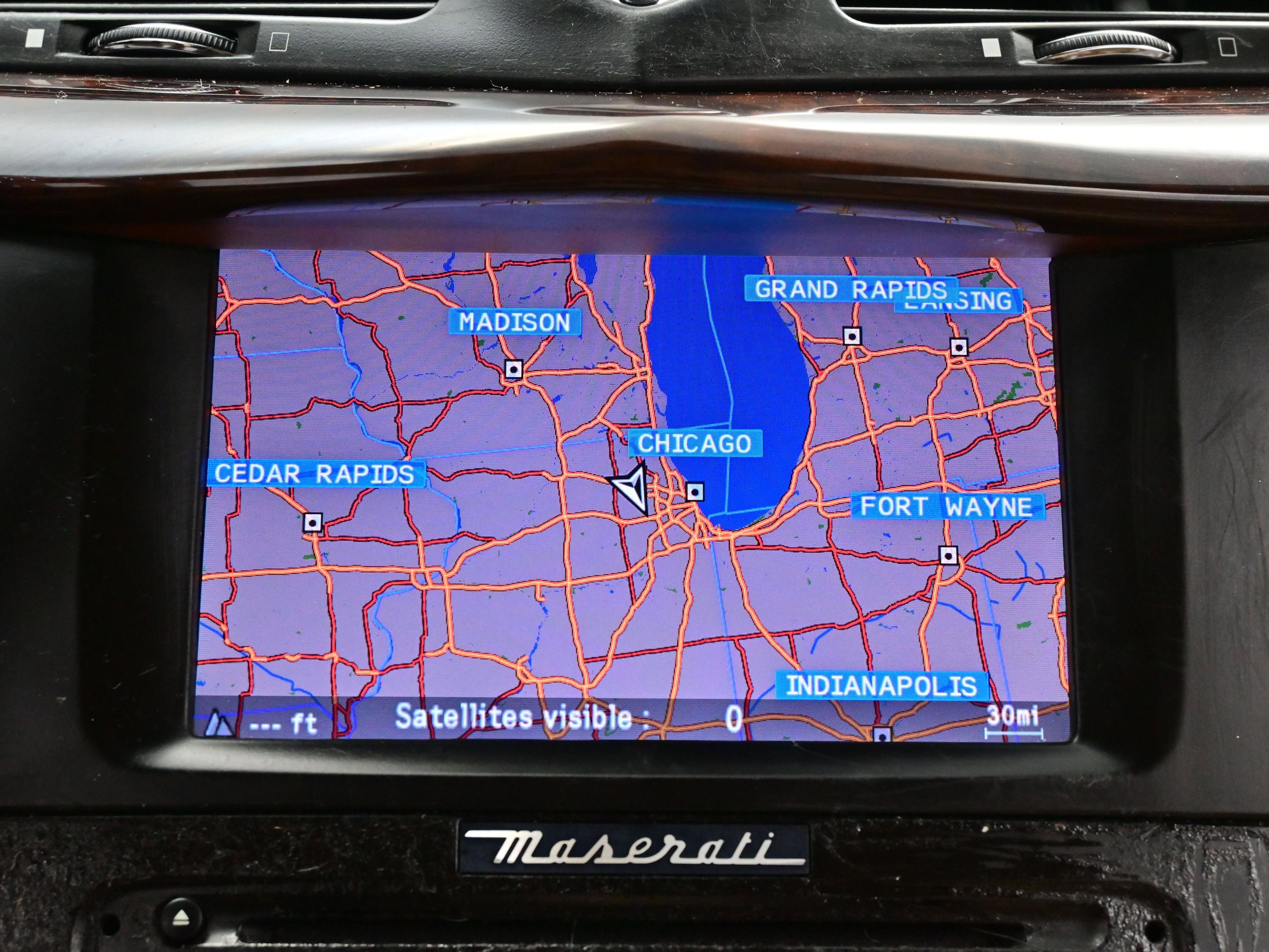 Used 2013 Maserati GranTurismo Sport image 15