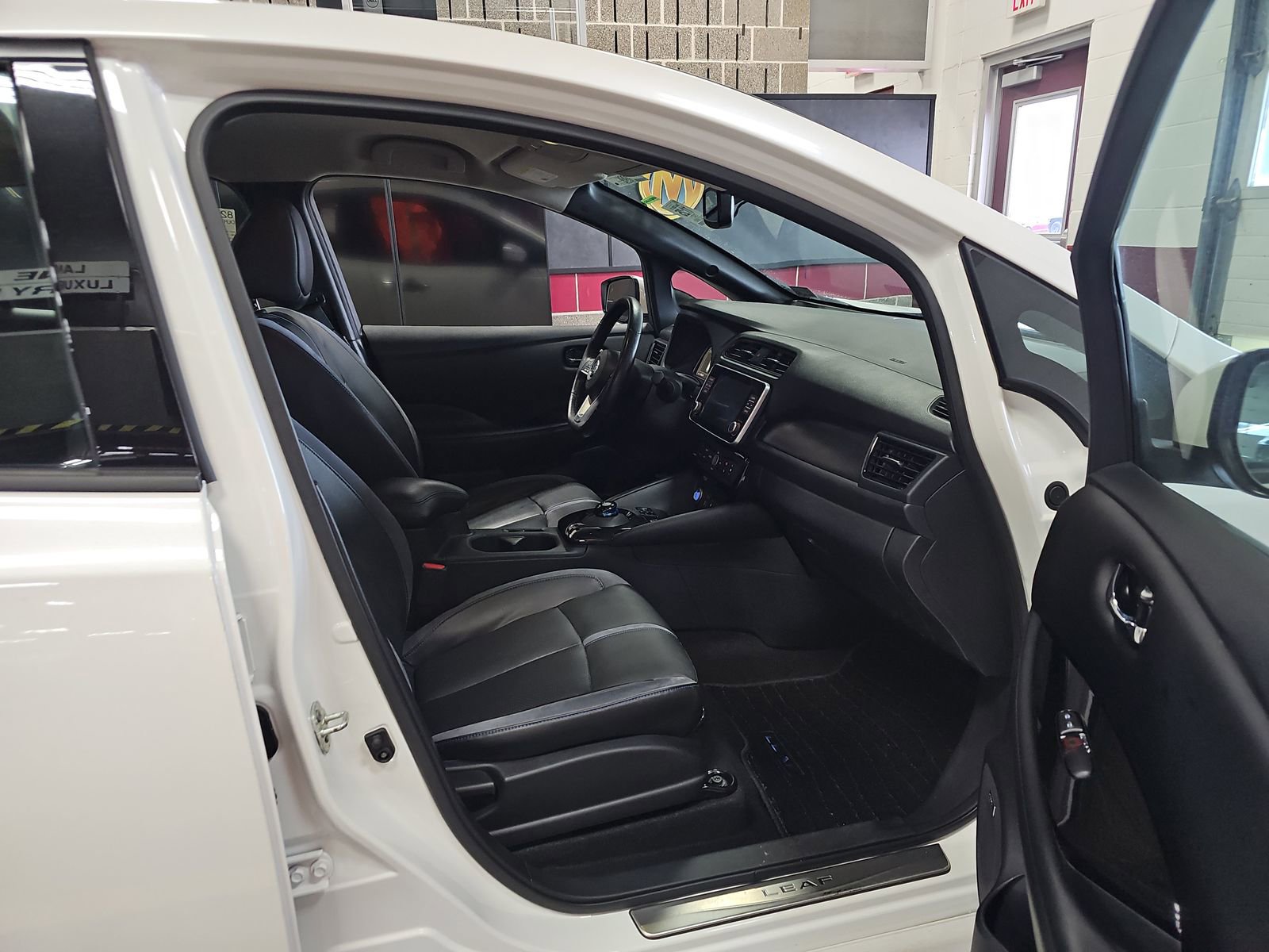 Used 2021 Nissan Leaf SL Plus image 13