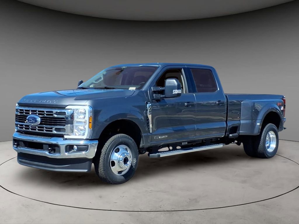 New 2026 Ford F350 XLT w/ 360-Degree Camera Package AWD/4WD image 1