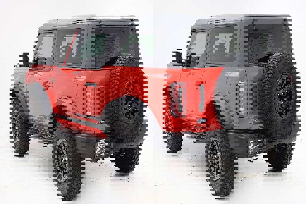 Used 2023 Ford Bronco Wildtrak image 7