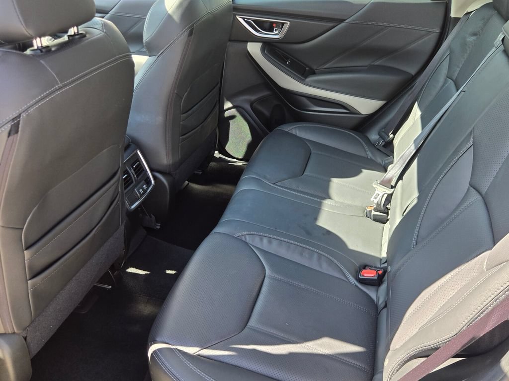 Used 2024 Subaru Forester Limited AWD/4WD image 17