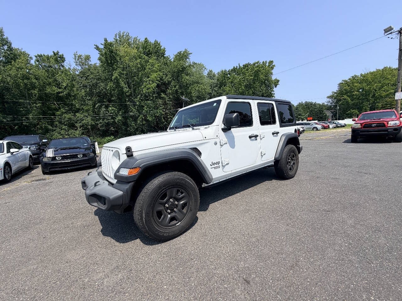 Used 2018 Jeep Wrangler Unlimited Sport AWD/4WD image 30
