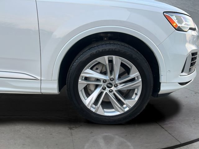 Used 2021 Audi Q7 3.0T Premium Plus image 28