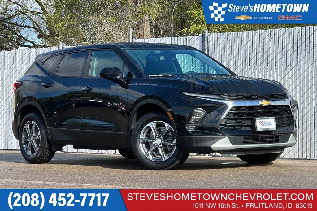 Used 2025 Chevrolet Blazer LT