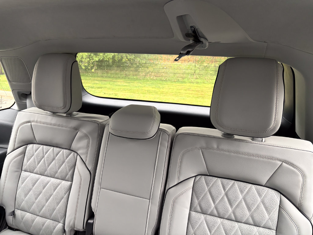 New 2027 Lincoln Navigator Black Label AWD/4WD image 25