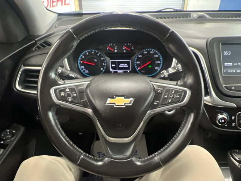 Used 2018 Chevrolet Equinox LT FWD image 24